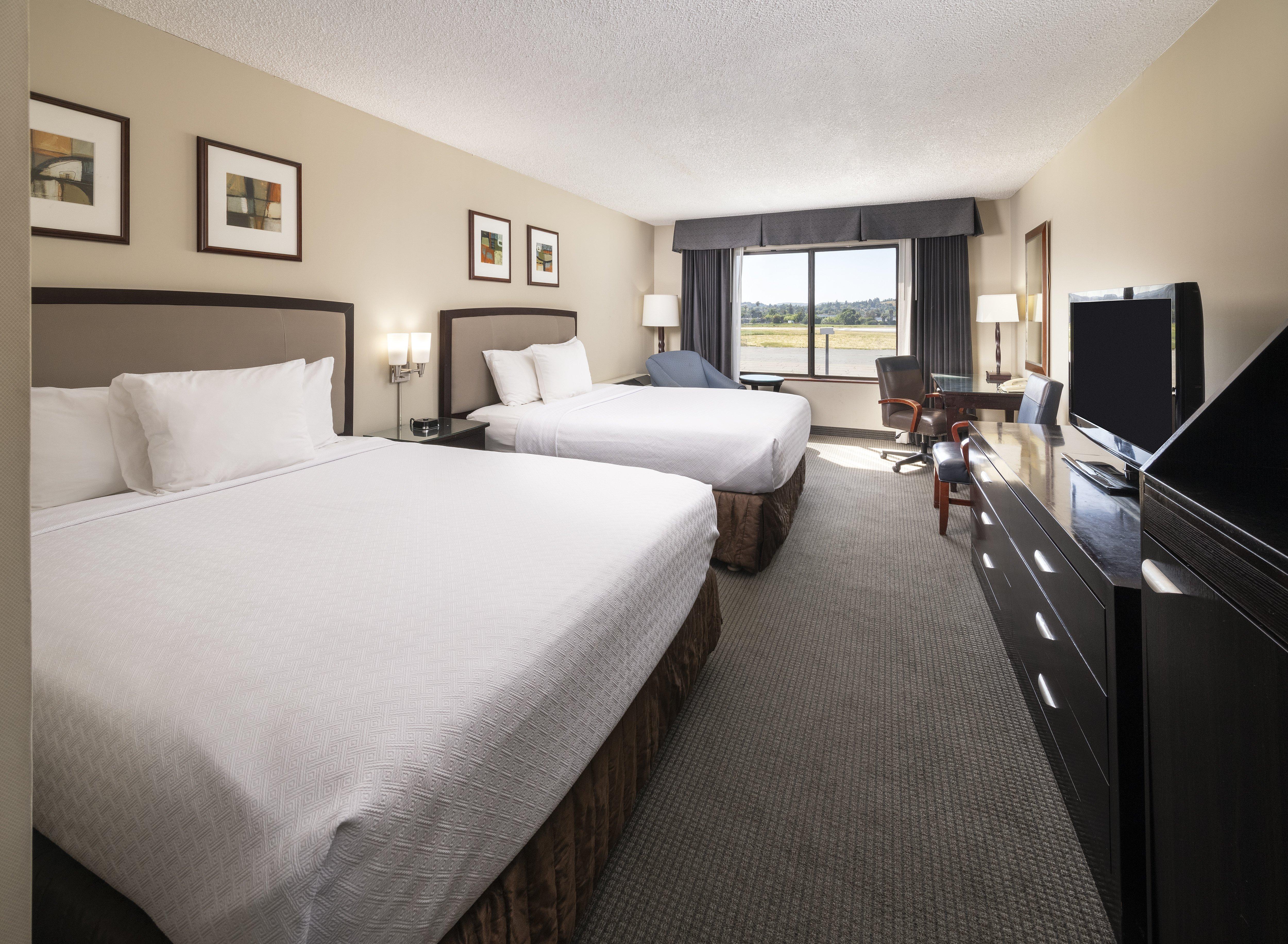 Plaza Hotel 4*